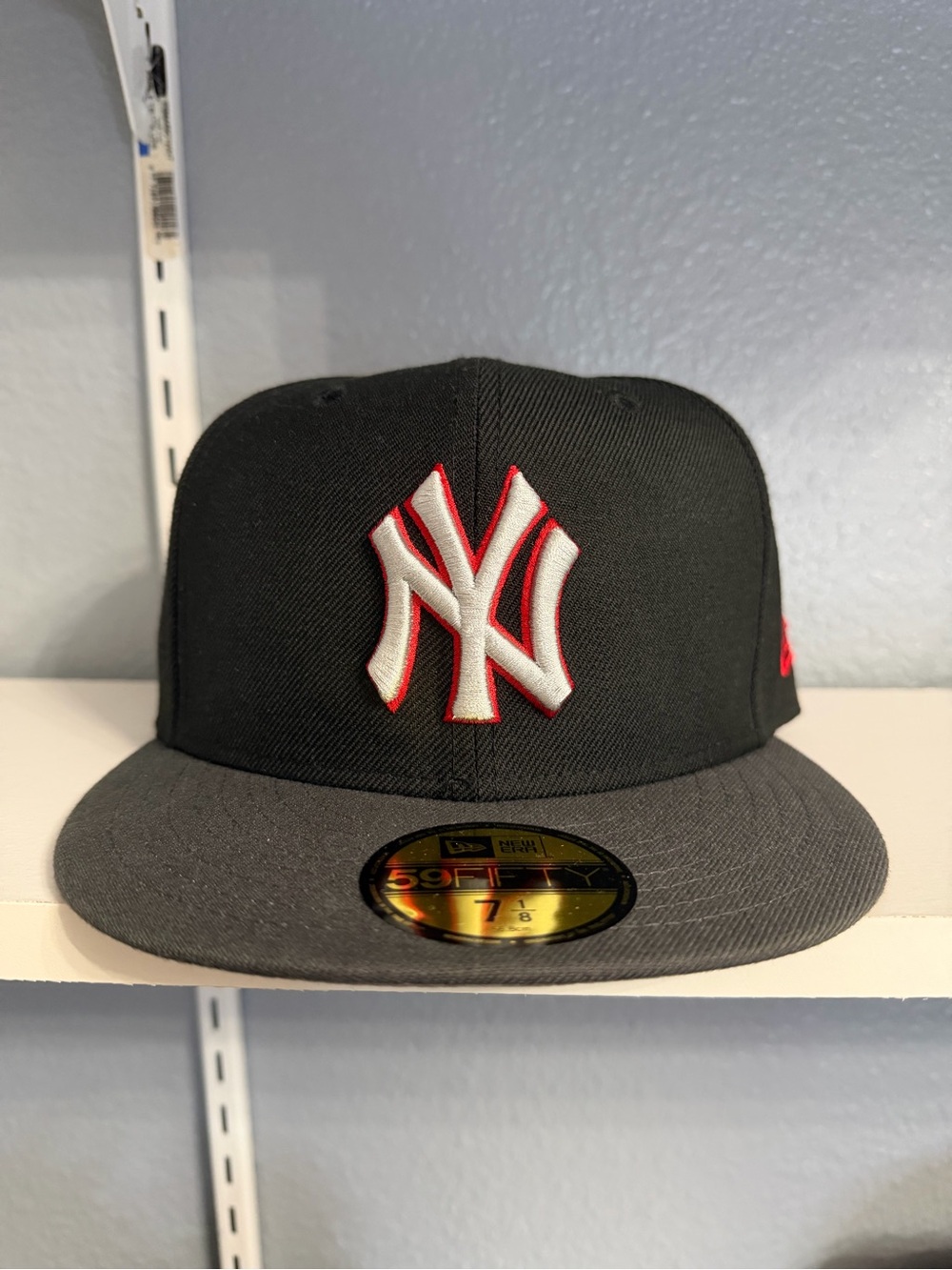 New Era New York Yankees Black and Gray Fitted Hat with White & Red Logo